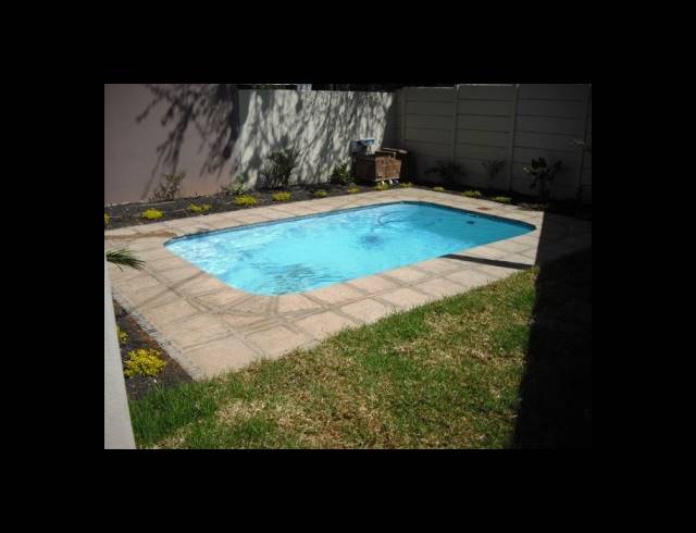 2 bed property to rent in PAGLANDE